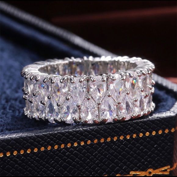 ✨Wide Dazzling Band✨ - Picture 6 of 12